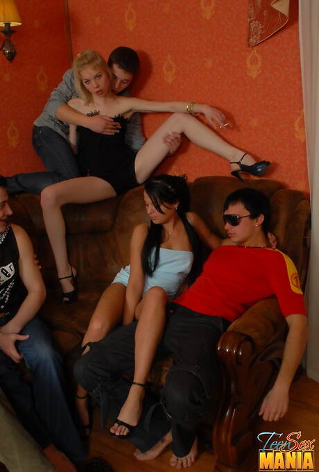 Teen Sex Mania are proud to present you with a free photos featuring Alice in hardcore fuck scene