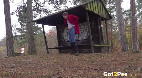 Got 2 Pee are excited to present you with a picture gallery showcasing Lora in golden shower fantasy